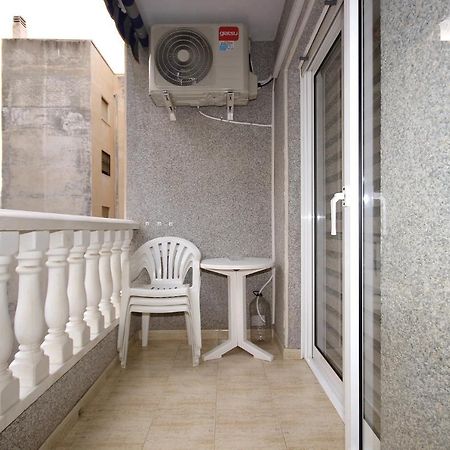 Del Cura Beach Apartment Torrevieja Dış mekan fotoğraf
