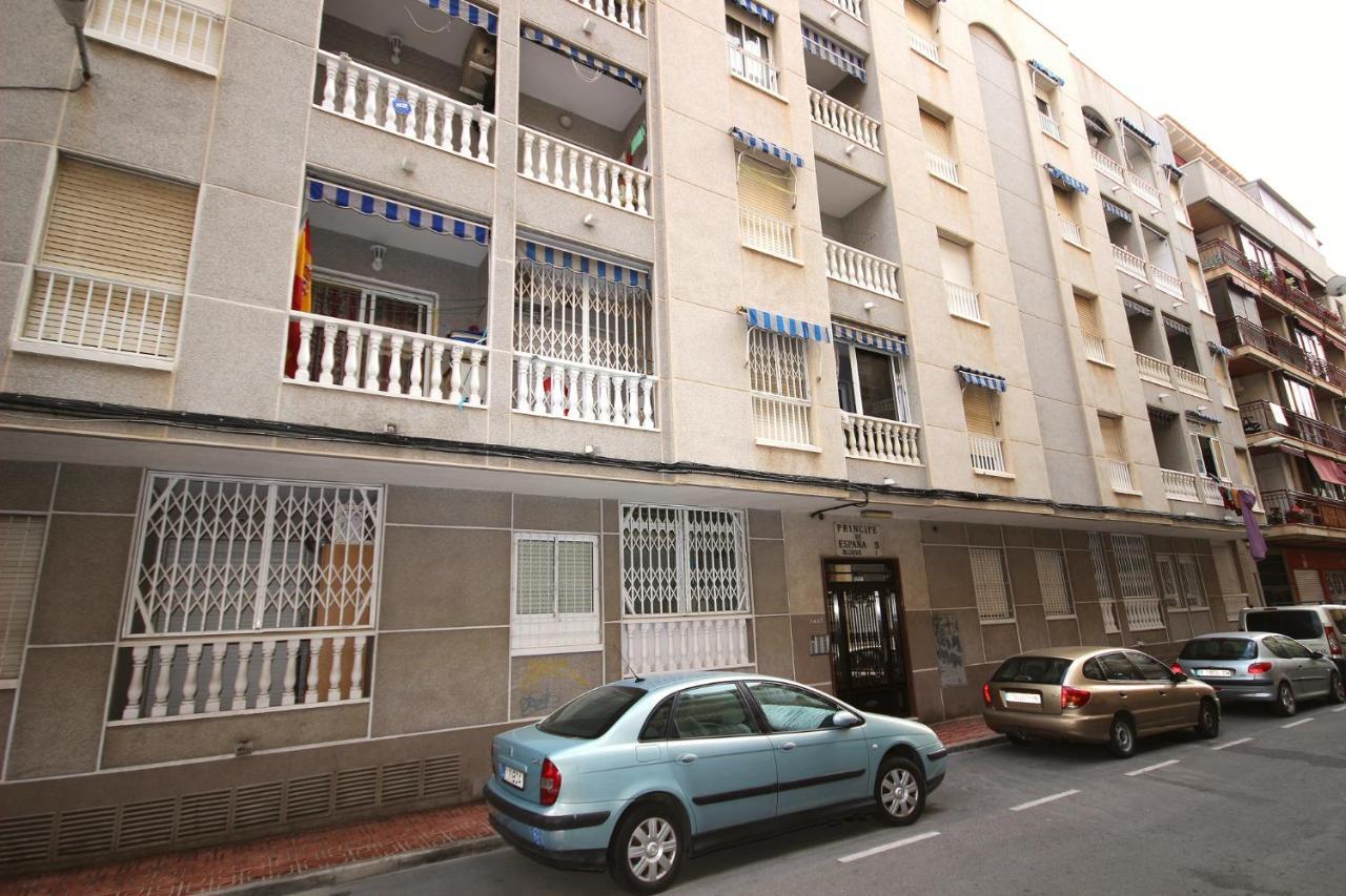 Del Cura Beach Apartment Torrevieja Dış mekan fotoğraf