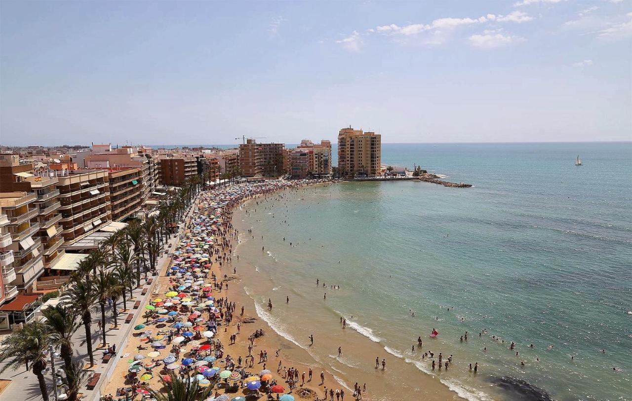 Del Cura Beach Apartment Torrevieja Dış mekan fotoğraf